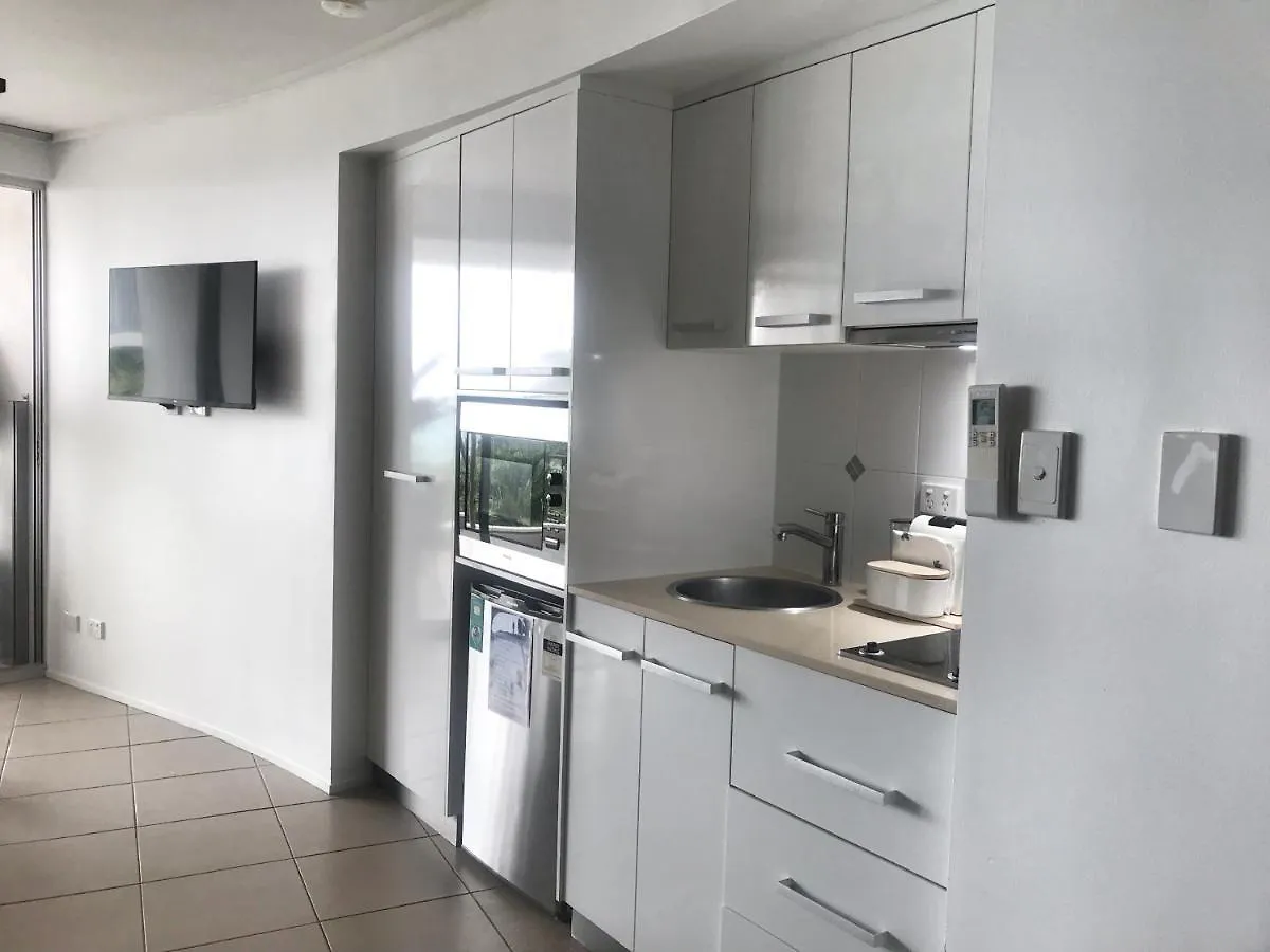 Three A Airlie Seaviews, Pool, Private Spa Airlie Beach Australia