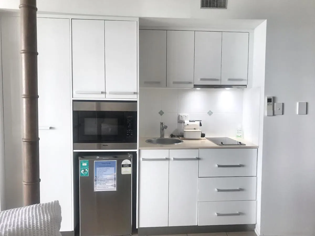 Three A Airlie Seaviews, Pool, Private Spa Airlie Beach 0*,  Australia